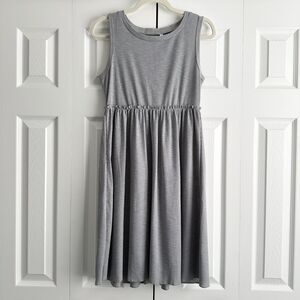 Women's Dress Gray Size M Sleeveless Ribbed Knee-Length
